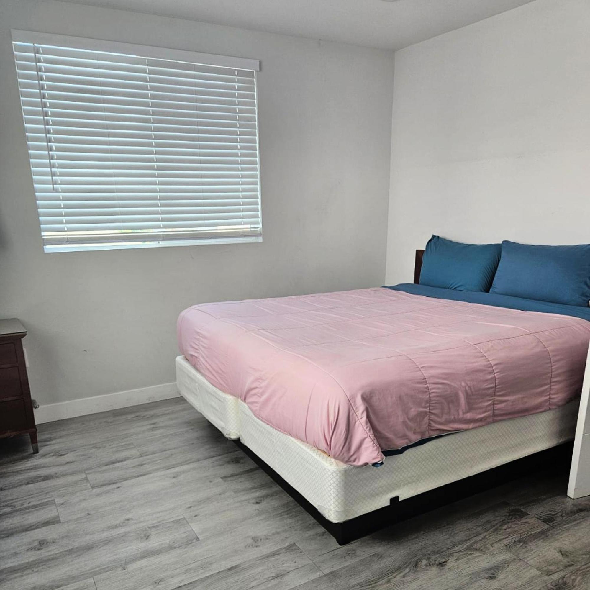 Stayspro - Hollywood Homes Minutes To Everything Spacious And Free Parking Aparthotel Los Angeles
